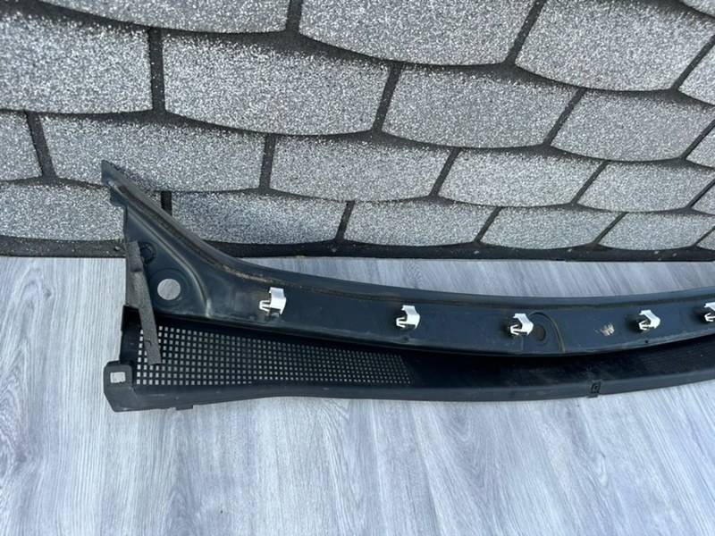 Планка под лобовое стекло, 1000 рублей, Москва