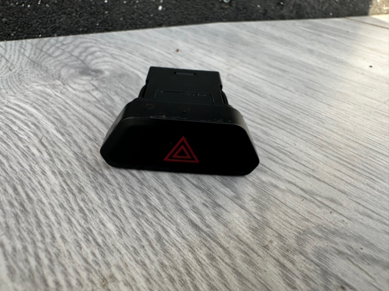 Кнопка аварийной сигнализации, 500 рублей, Москва