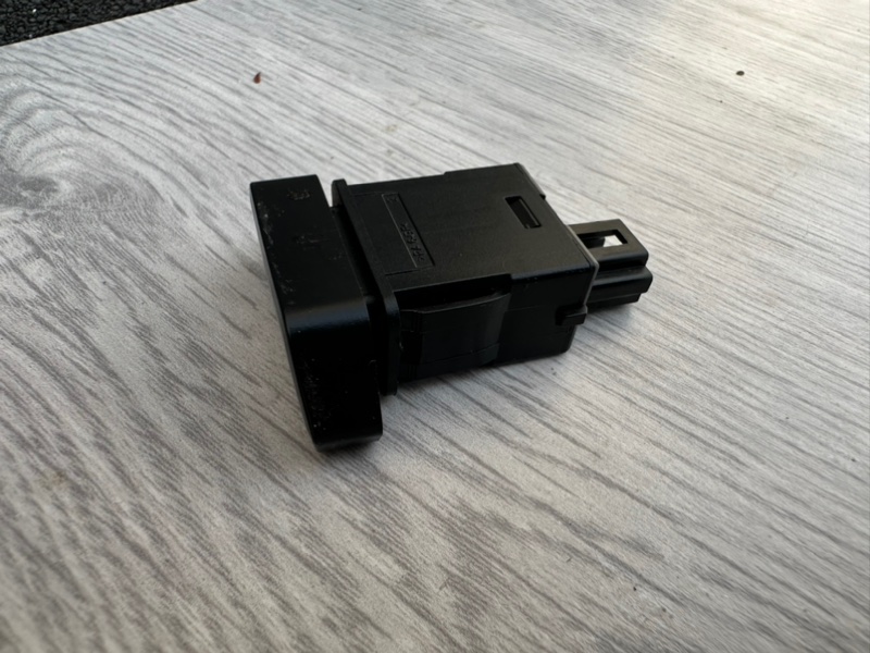 Кнопка аварийной сигнализации, 500 рублей, Москва