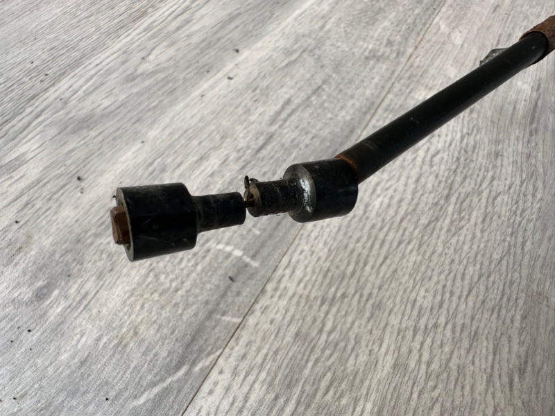 Трос замка капота, 900 рублей, Москва