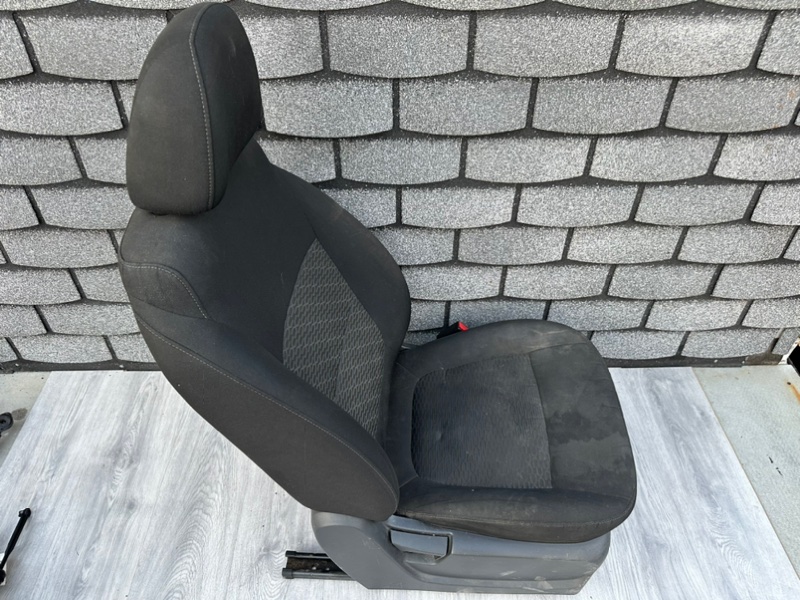 Сиденье переднее правое, 5000 рублей, Москва