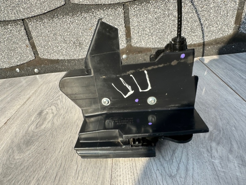 Замок двери передней правой, 2000 рублей, Москва