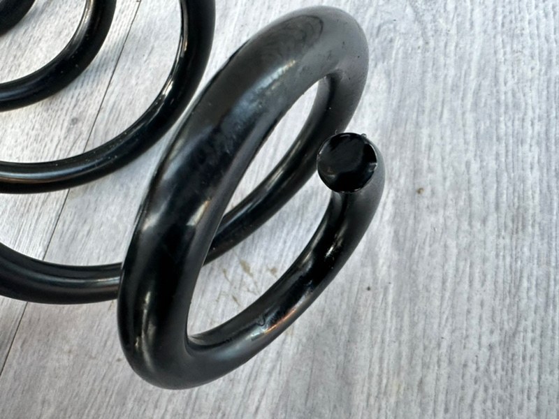 Пружина задняя, 600 рублей, Москва