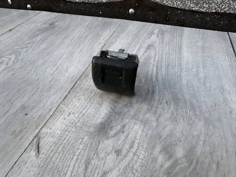 Ручка открывания капота, 1000 рублей, Москва