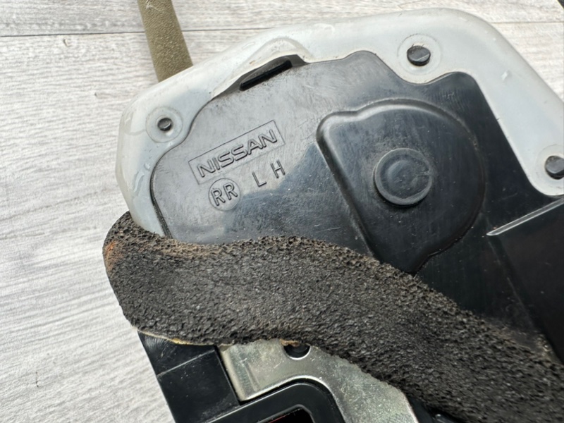 Замок двери задней левой, 2000 рублей, Москва