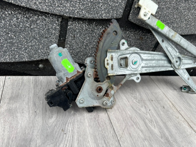 Стеклоподъемник задний, 1500 рублей, Москва