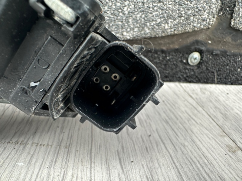 Стеклоподъемник задний, 1500 рублей, Москва