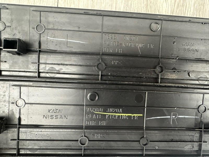 Накладка порога внутренняя (комплект), 2000 рублей, Москва