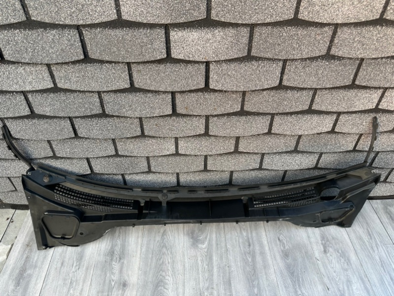 Планка под лобовое стекло, 2500 рублей, Москва