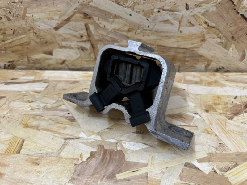 Опора двигателя, 2500 рублей, Москва