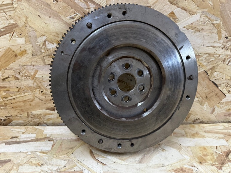 Маховик, 1000 рублей, Москва