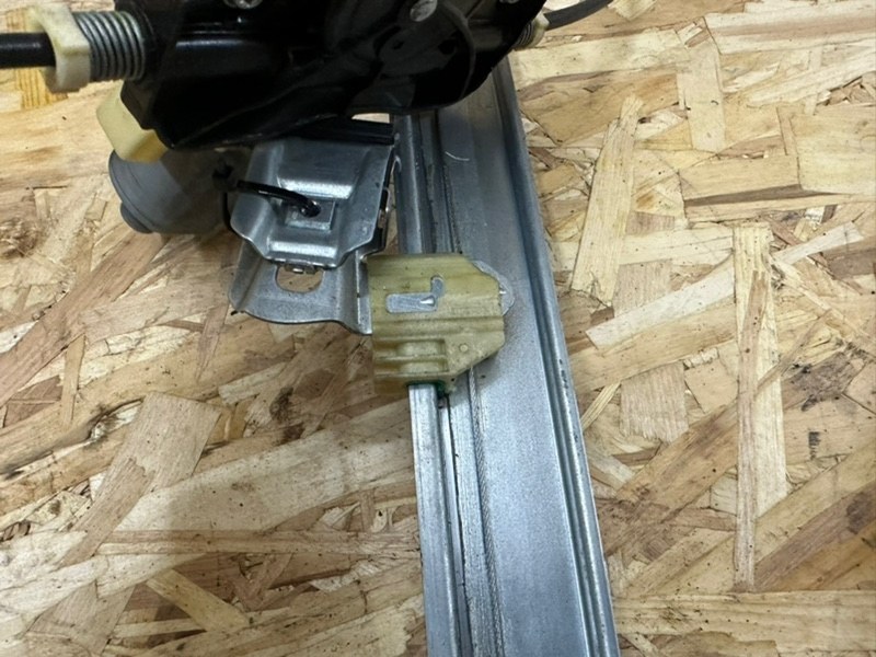 Стеклоподъемник передний, 2500 рублей, Москва