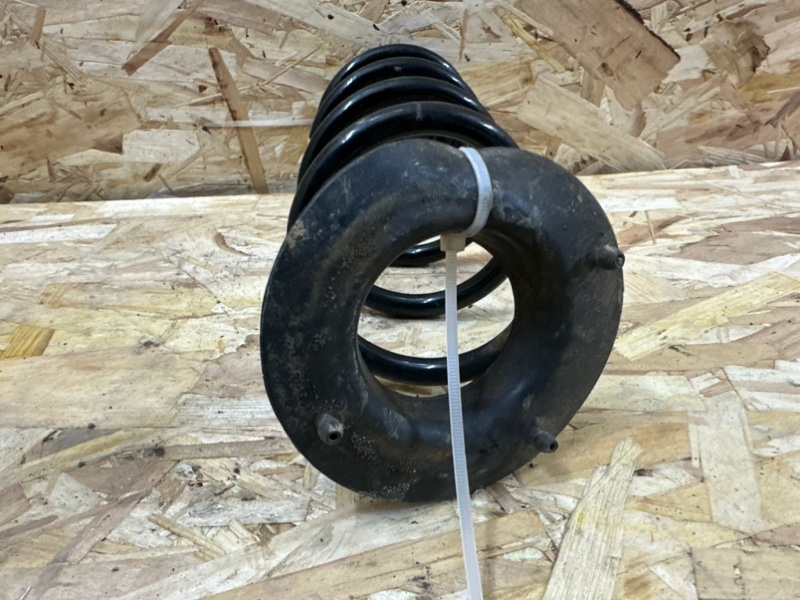 Пружина задняя, 600 рублей, Москва