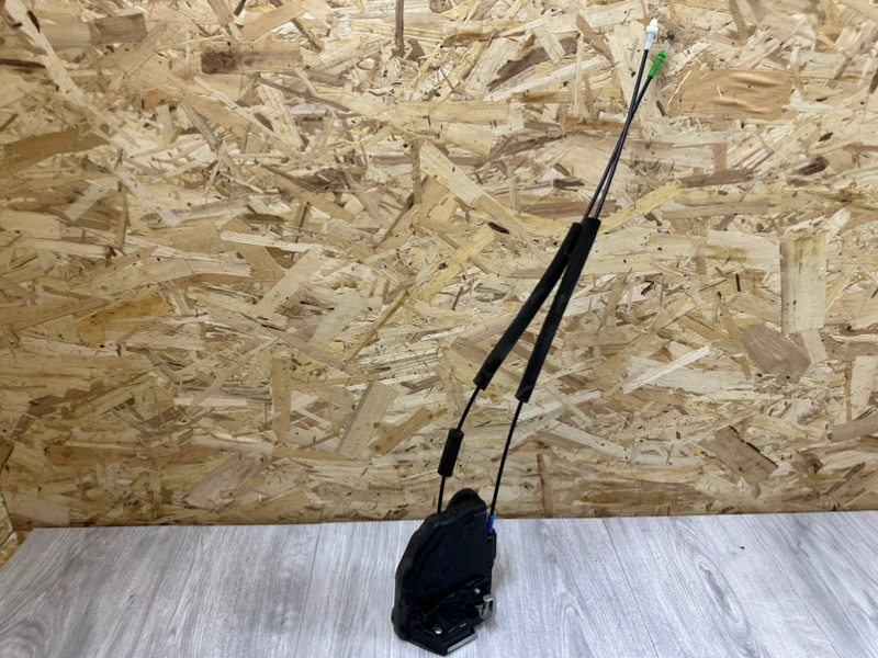 Замок двери задней правой, 1500 рублей, Москва