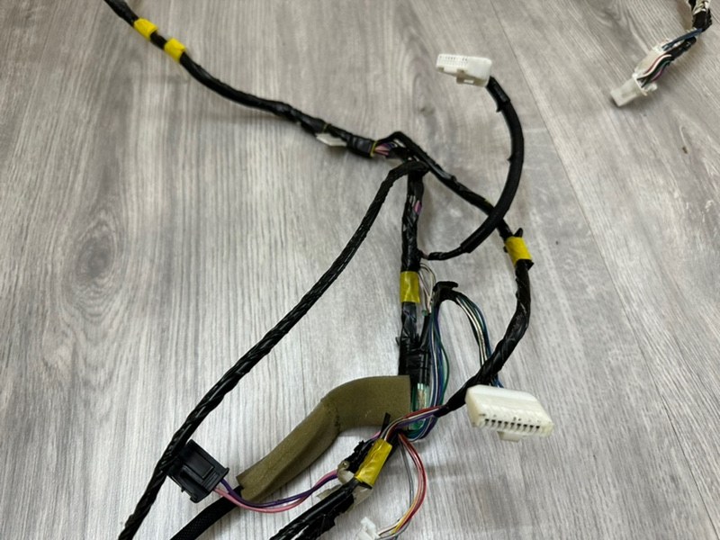 Проводка двери, 2000 рублей, Москва