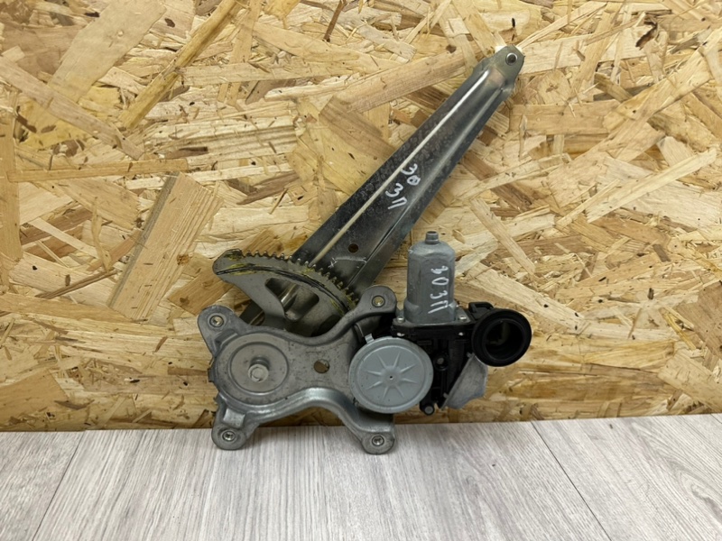 Стеклоподъемник задний, 2500 рублей, Москва