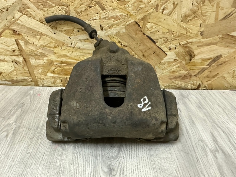 Суппорт тормозной передний правый, 1000 рублей, Москва