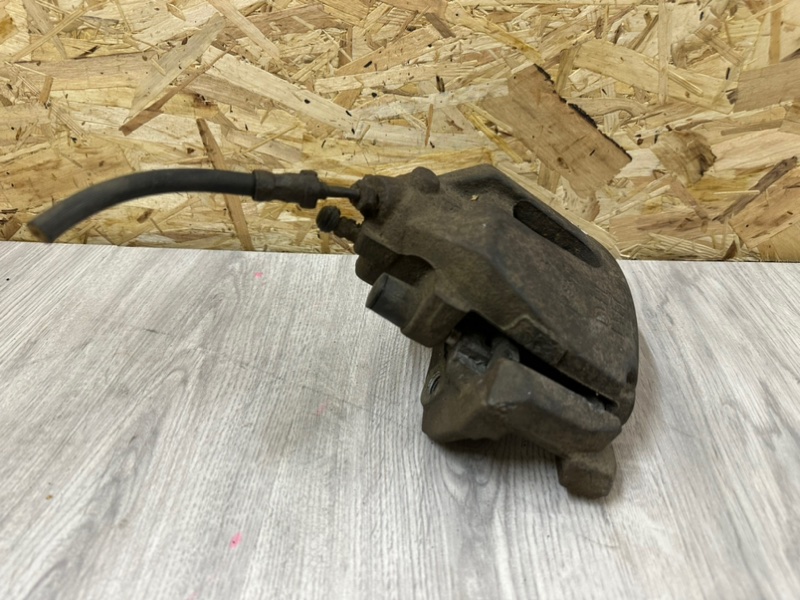 Суппорт тормозной передний правый, 1000 рублей, Москва