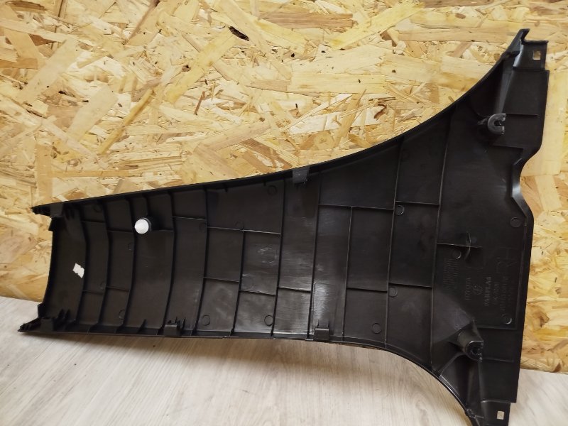 Обшивка стойки, 1000 рублей, Москва