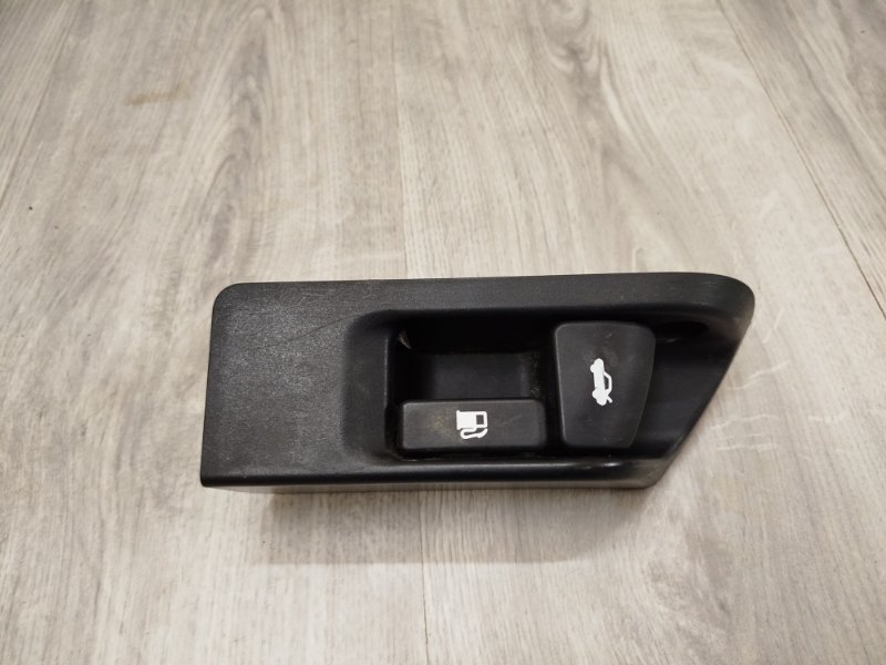 Ручка открывания багажника, 1000 рублей, Москва