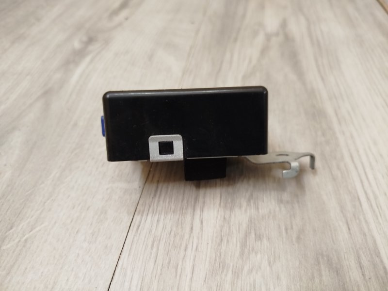 Блок электронный, 1500 рублей, Москва