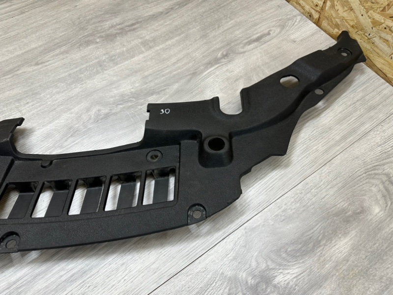 Кожух замка капота, 5000 рублей, Москва