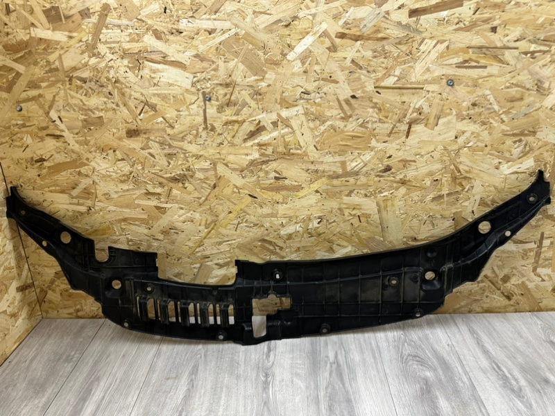 Кожух замка капота, 5000 рублей, Москва