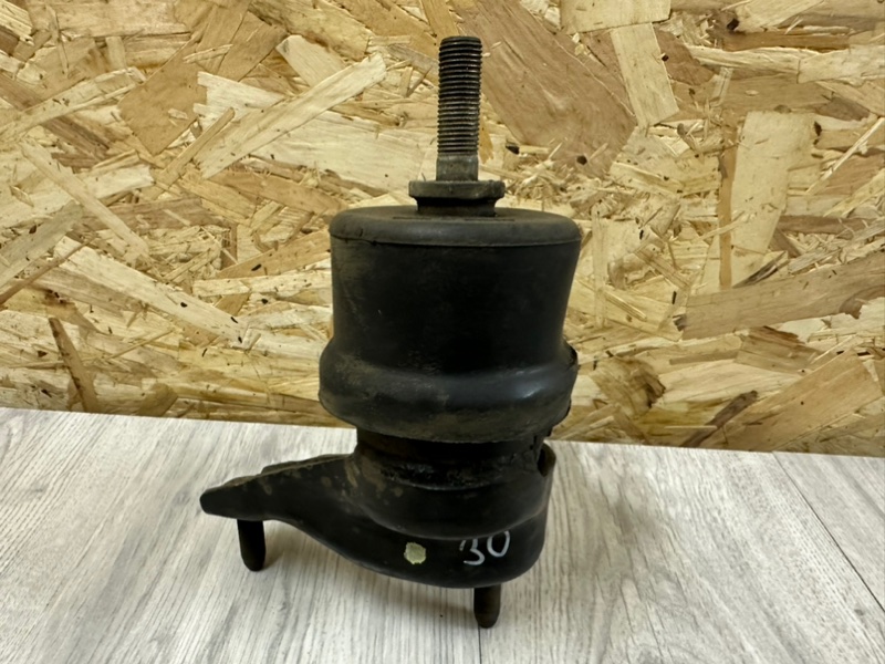 Опора двигателя, 3000 рублей, Москва