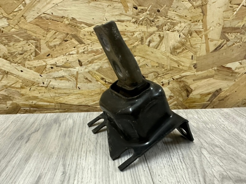 Опора двигателя, 800 рублей, Москва