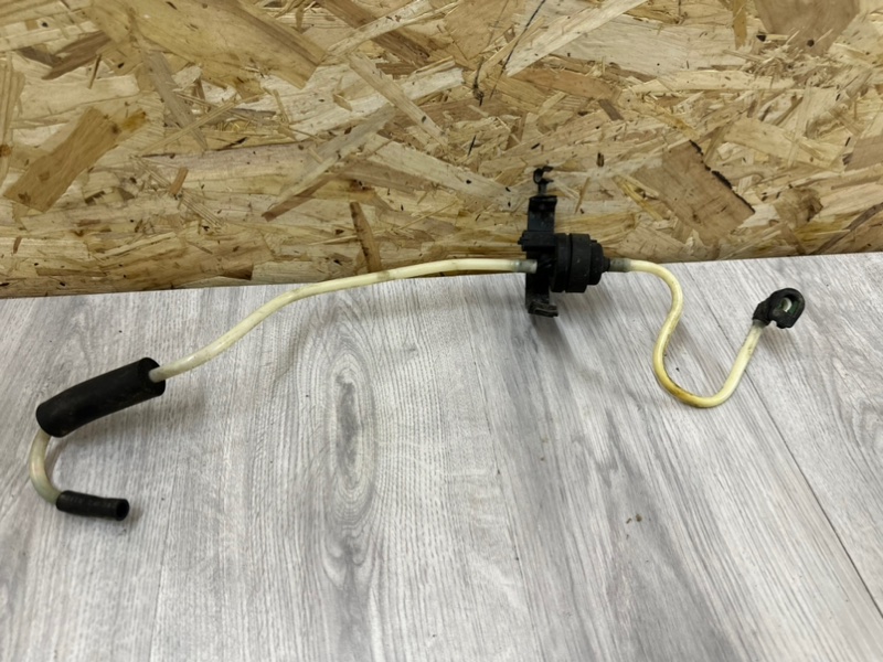 Клапан вентиляции топливного бака, 800 рублей, Москва