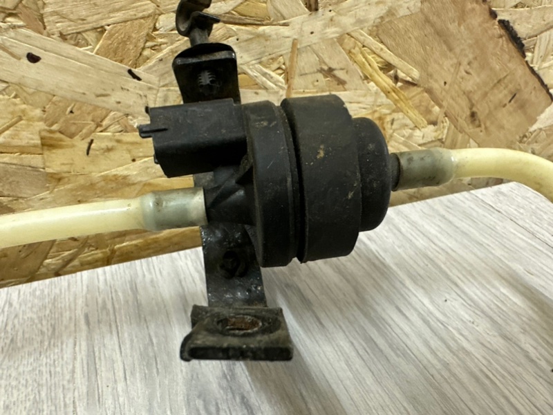 Клапан вентиляции топливного бака, 800 рублей, Москва