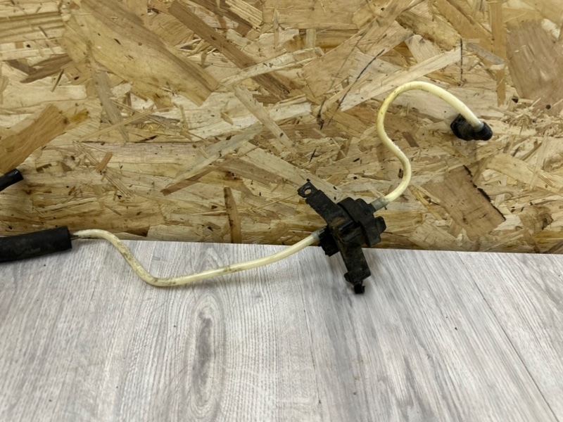 Клапан вентиляции топливного бака, 800 рублей, Москва