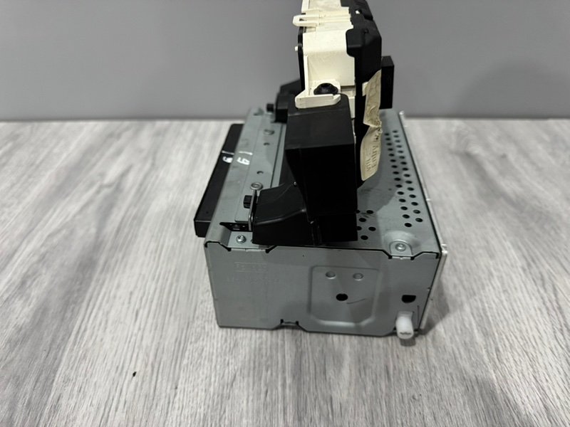 Дисплей информационный, 2000 рублей, Москва