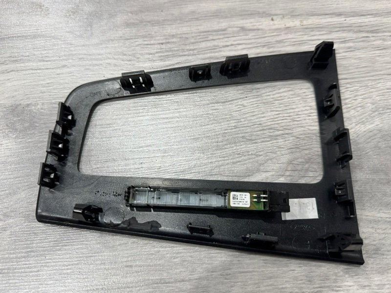 Накладка декоративная, 1000 рублей, Москва