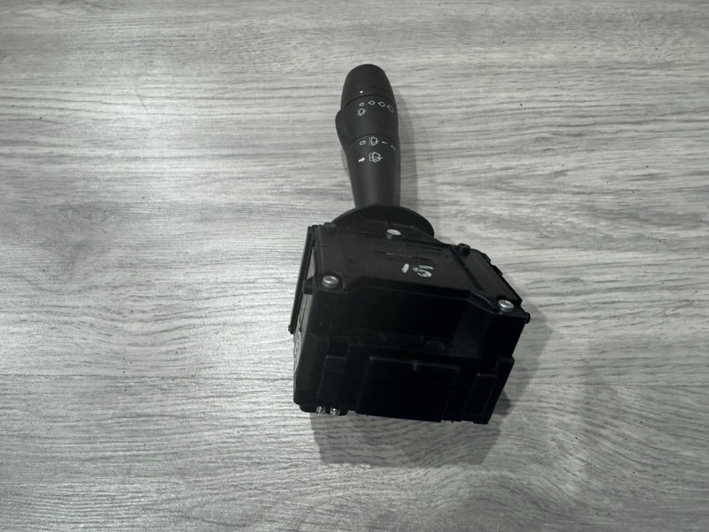 Переключатель стеклоочистителей, 1700 рублей, Москва