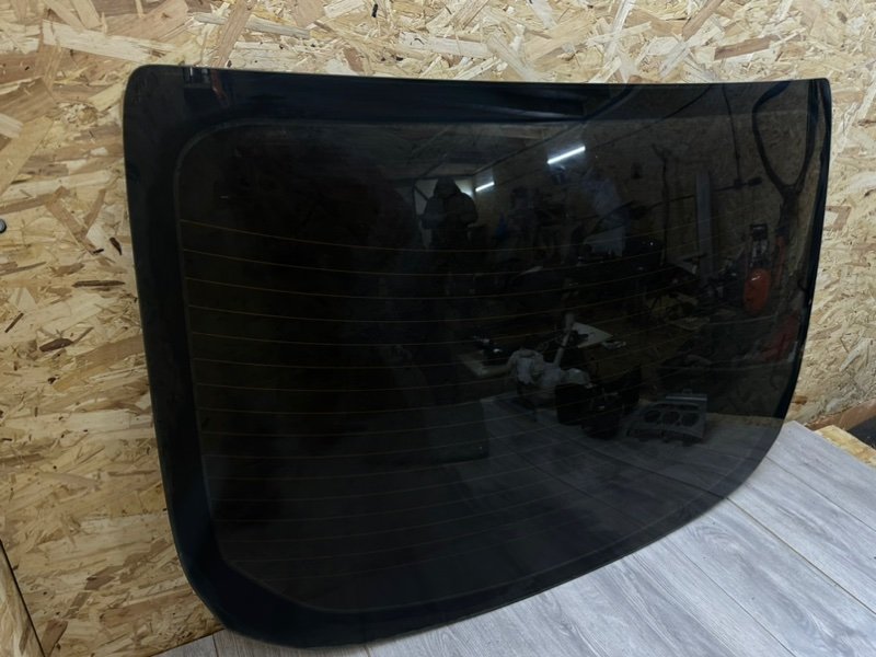 Стекло заднее, 2500 рублей, Москва