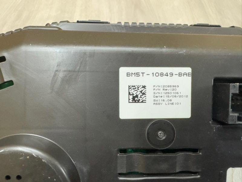 Панель приборов, 1200 рублей, Москва