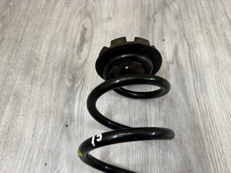 Пружина задняя, 650 рублей, Москва