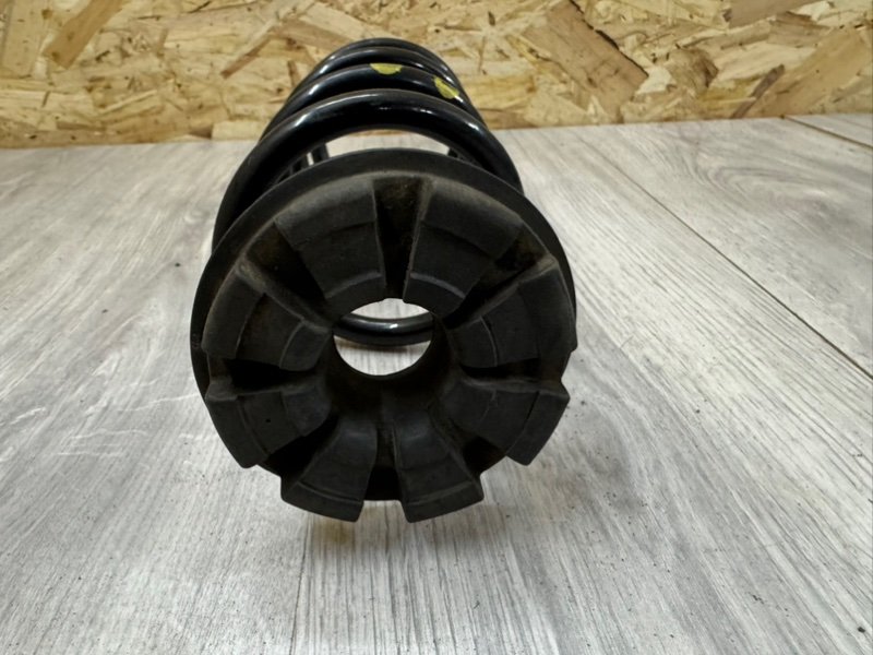 Пружина задняя, 650 рублей, Москва