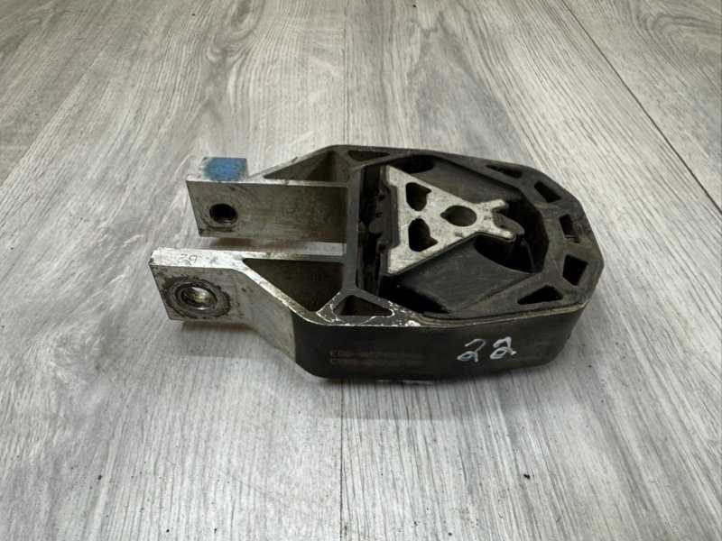 Опора КПП, 1050 рублей, Москва