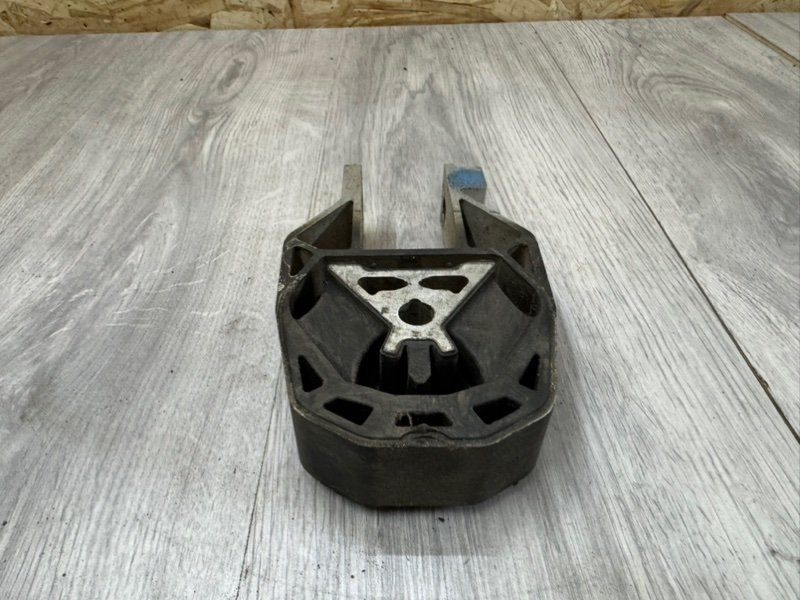 Опора КПП, 1050 рублей, Москва