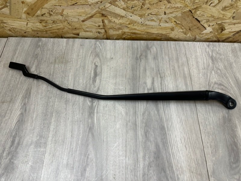 Поводок стеклоочистителя передний, 1000 рублей, Москва