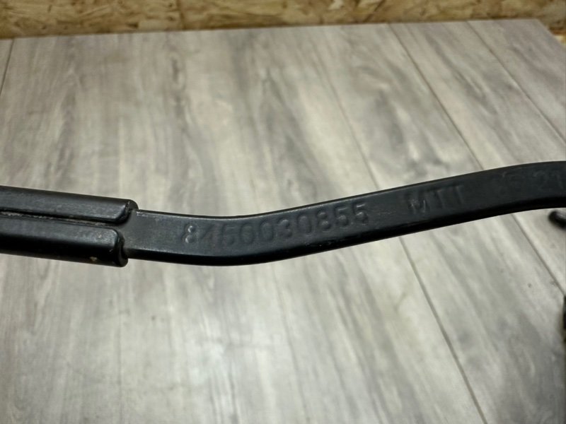 Поводок стеклоочистителя передний, 1000 рублей, Москва