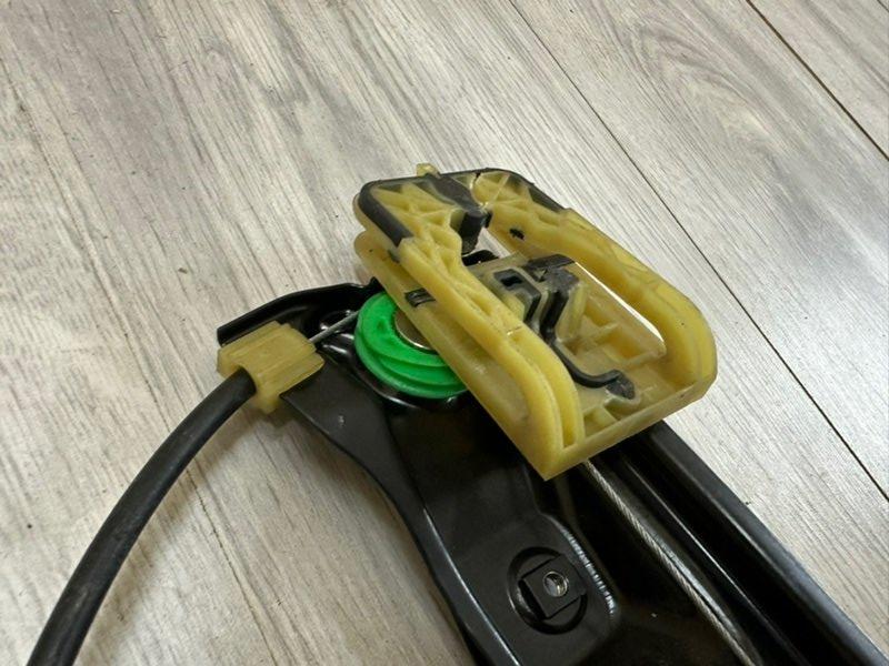 Стеклоподъемник передний, 1500 рублей, Москва