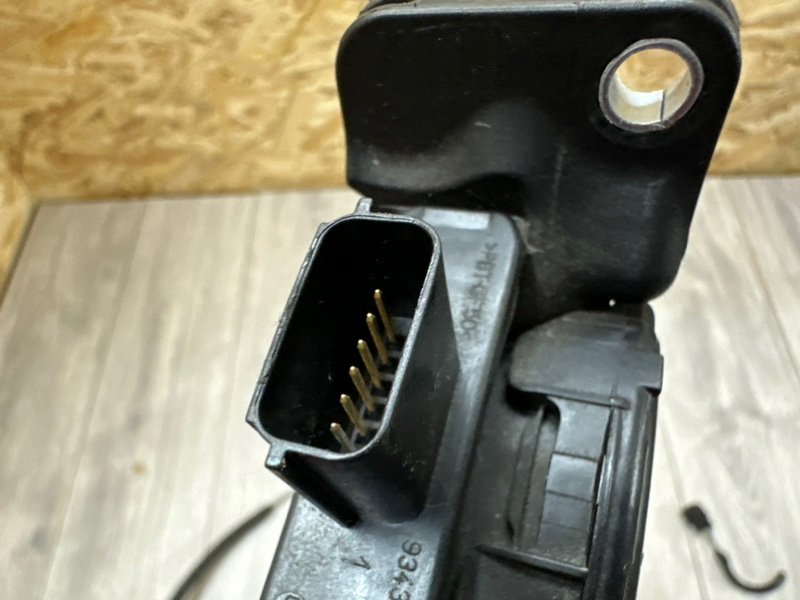 Педаль газа, 800 рублей, Москва