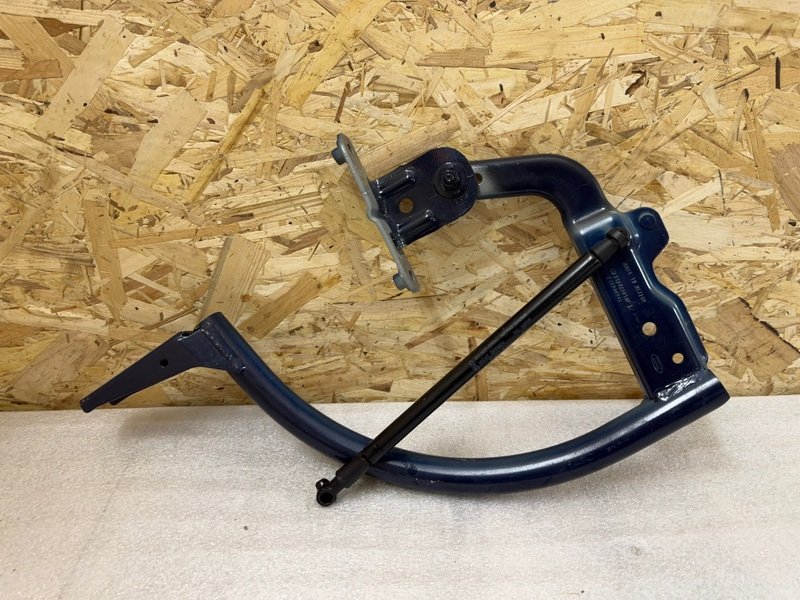 Петля крышки багажника, 1500 рублей, Москва