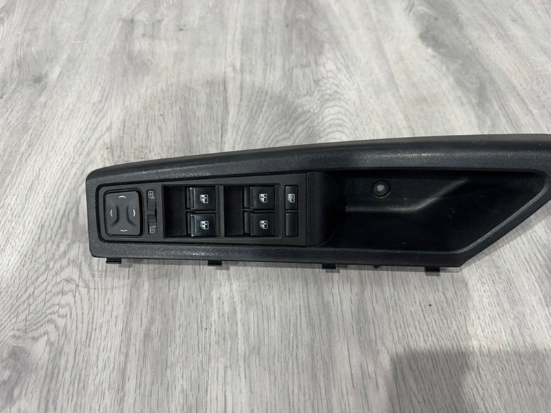 Блок управления стеклоподъемниками, 2500 рублей, Москва