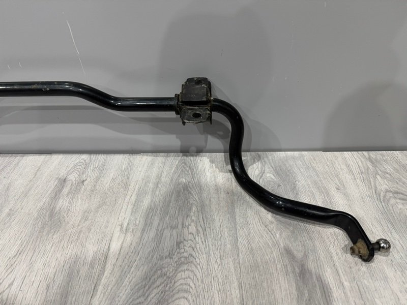 Стабилизатор передний, 1600 рублей, Москва