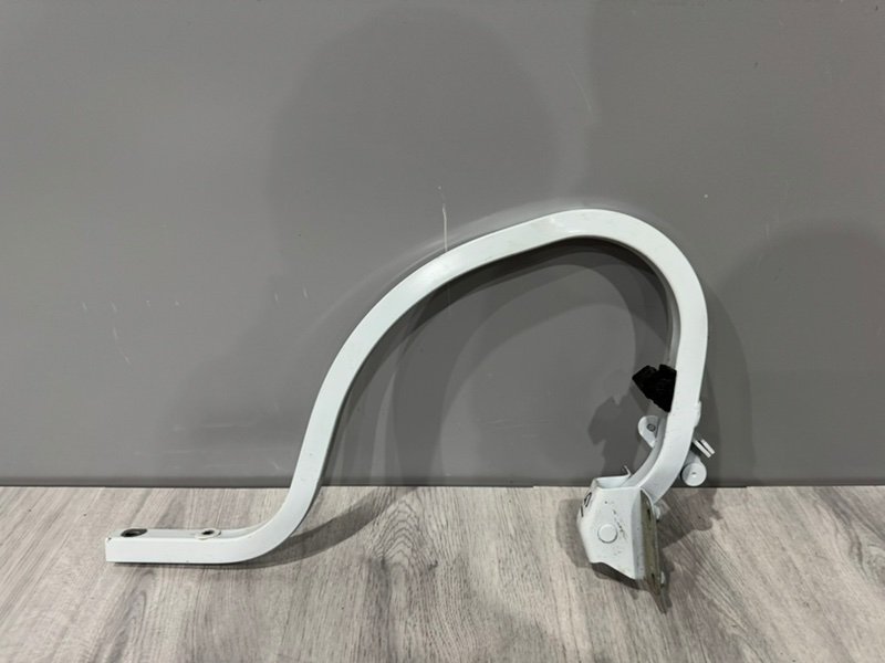 Петля крышки багажника, 2000 рублей, Москва