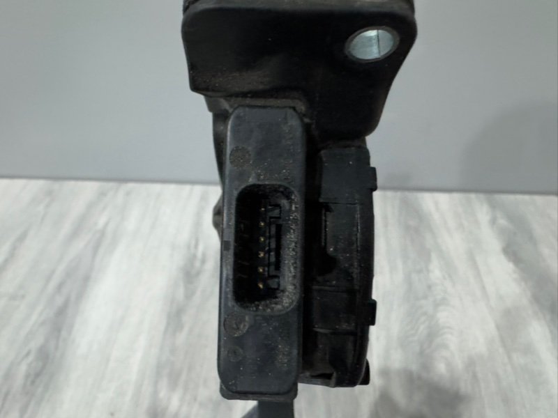 Педаль газа, 800 рублей, Москва